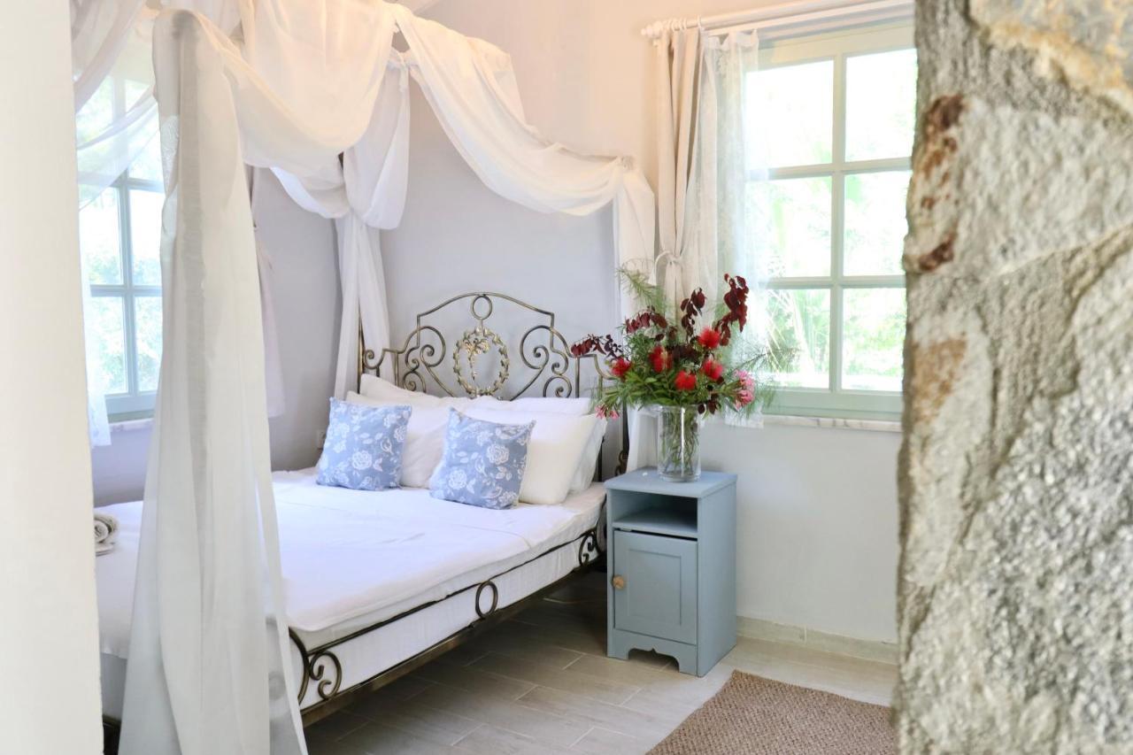 Kemerbag 29 Guest House Bozcaada Bagian luar foto