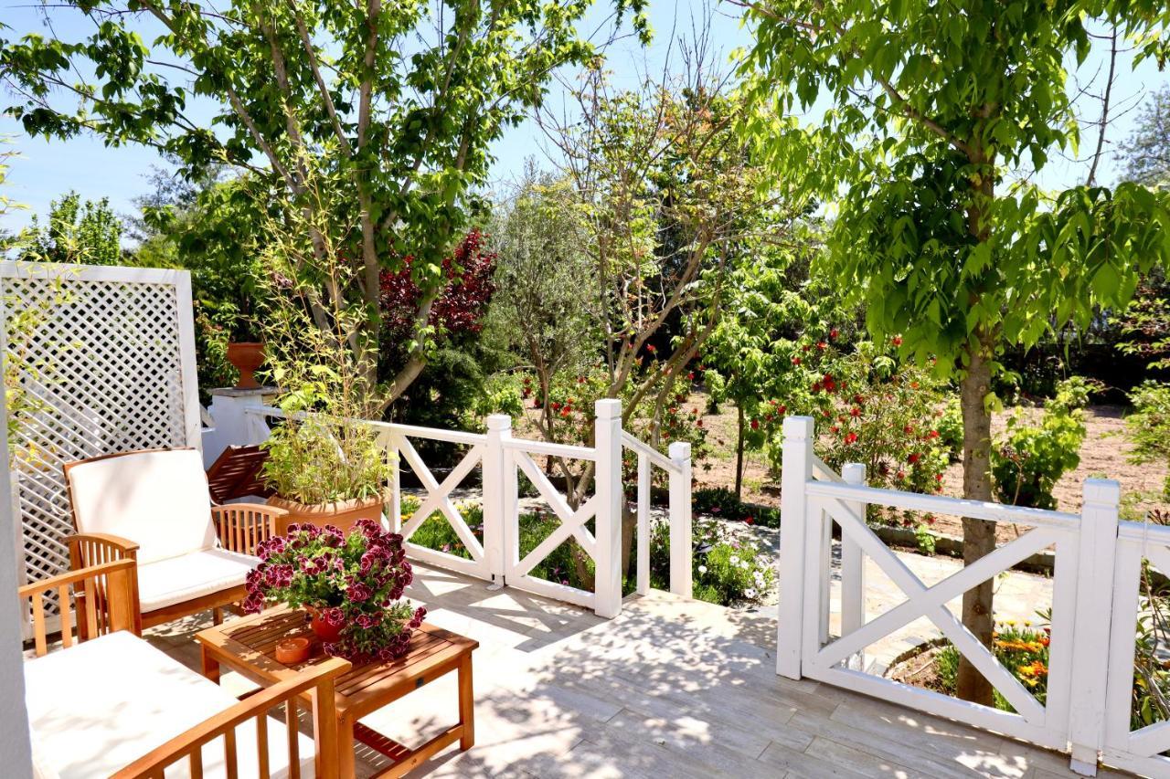 Kemerbag 29 Guest House Bozcaada Bagian luar foto