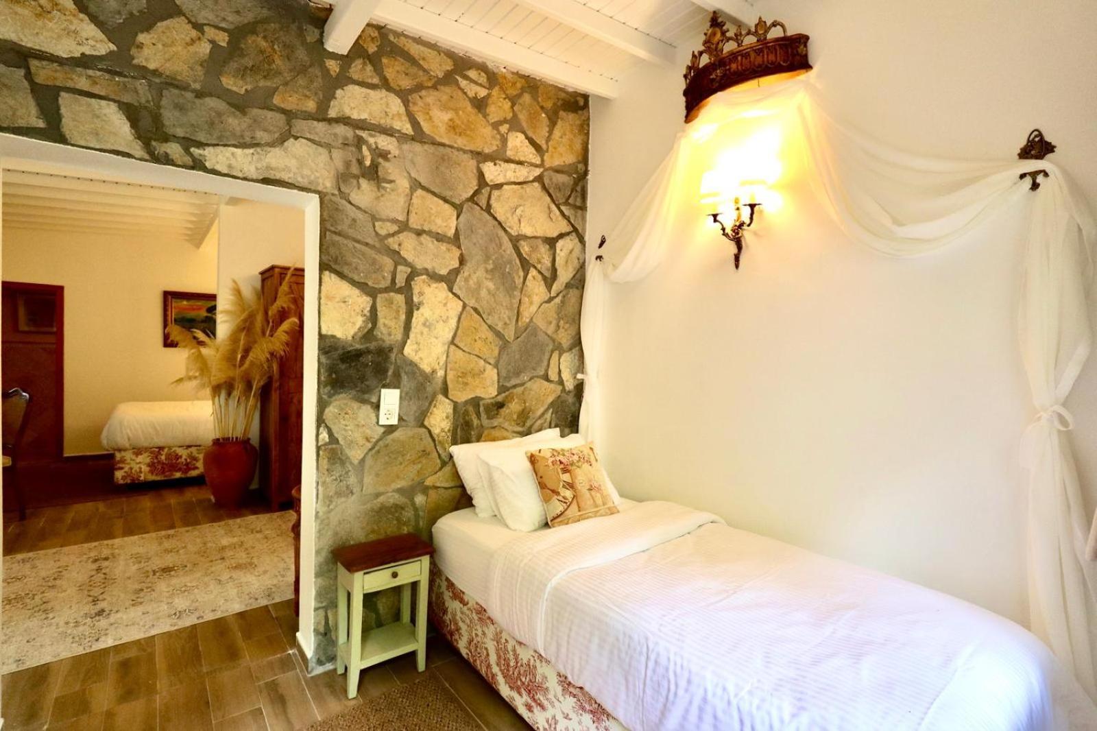 Kemerbag 29 Guest House Bozcaada Bagian luar foto