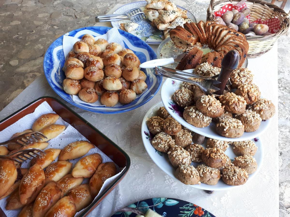 Kemerbag 29 Guest House Bozcaada Bagian luar foto